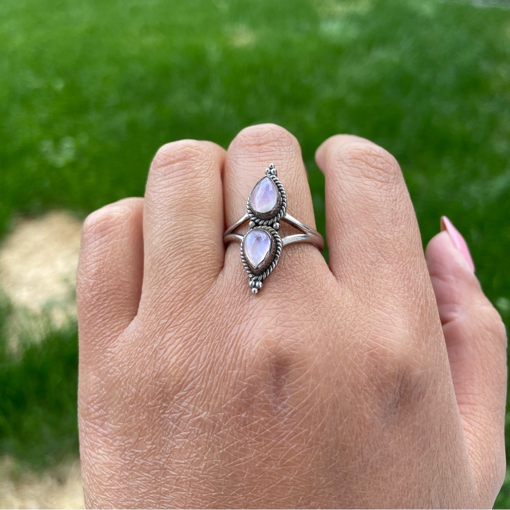 Pink moonstone ring - Picture 3 of 5